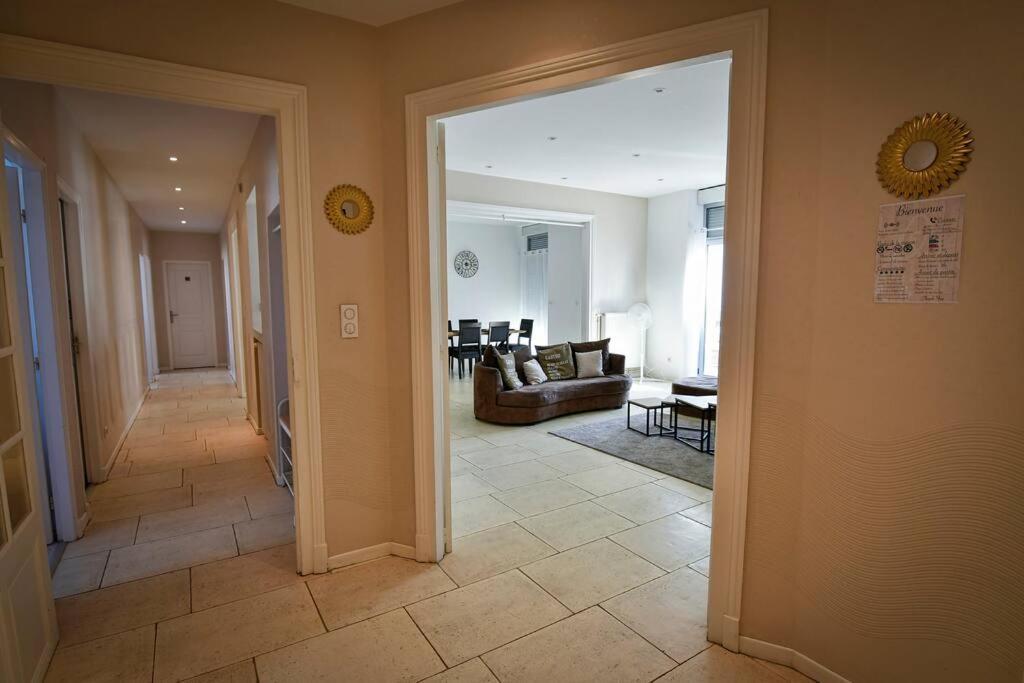 Grand Appartement De Haut Standing En Centre-Ville Montluçon Kültér fotó